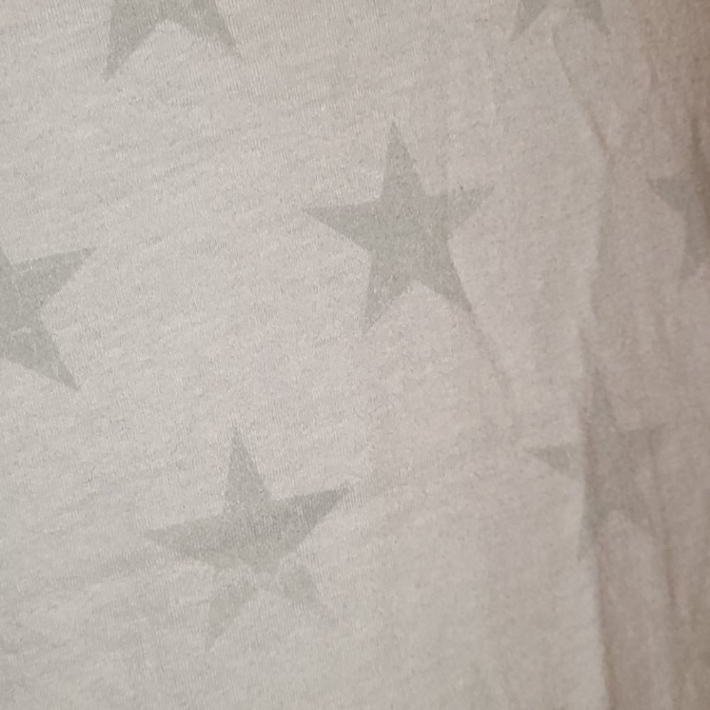 Levi's red white blue shirt - Picture 2 of 16